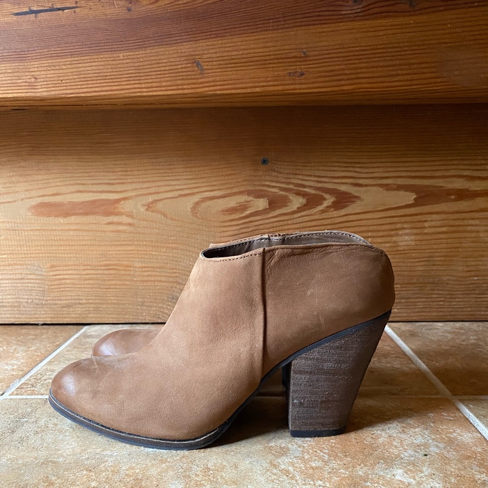 Steve Madden booties